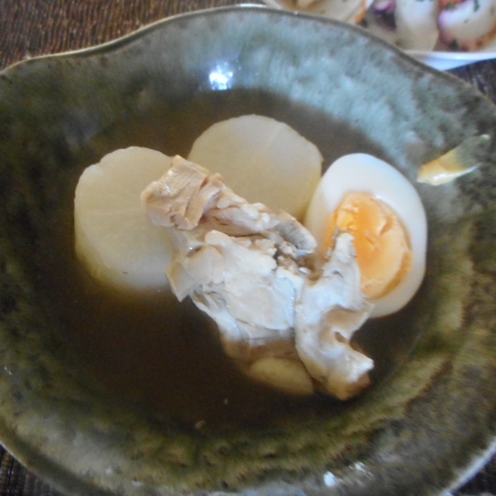 鶏と大根とゆで卵のおでん風
